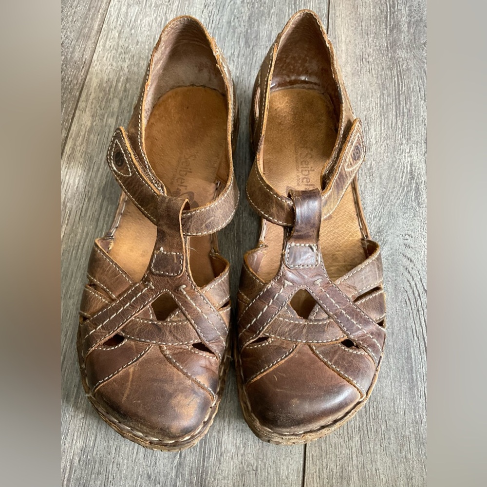 Josef Seibel Rosalie Women’s Sandal, Size 6 (37 EU)